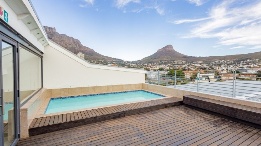 2 Bedroom Property for Sale in Cape Town City Centre Western Cape